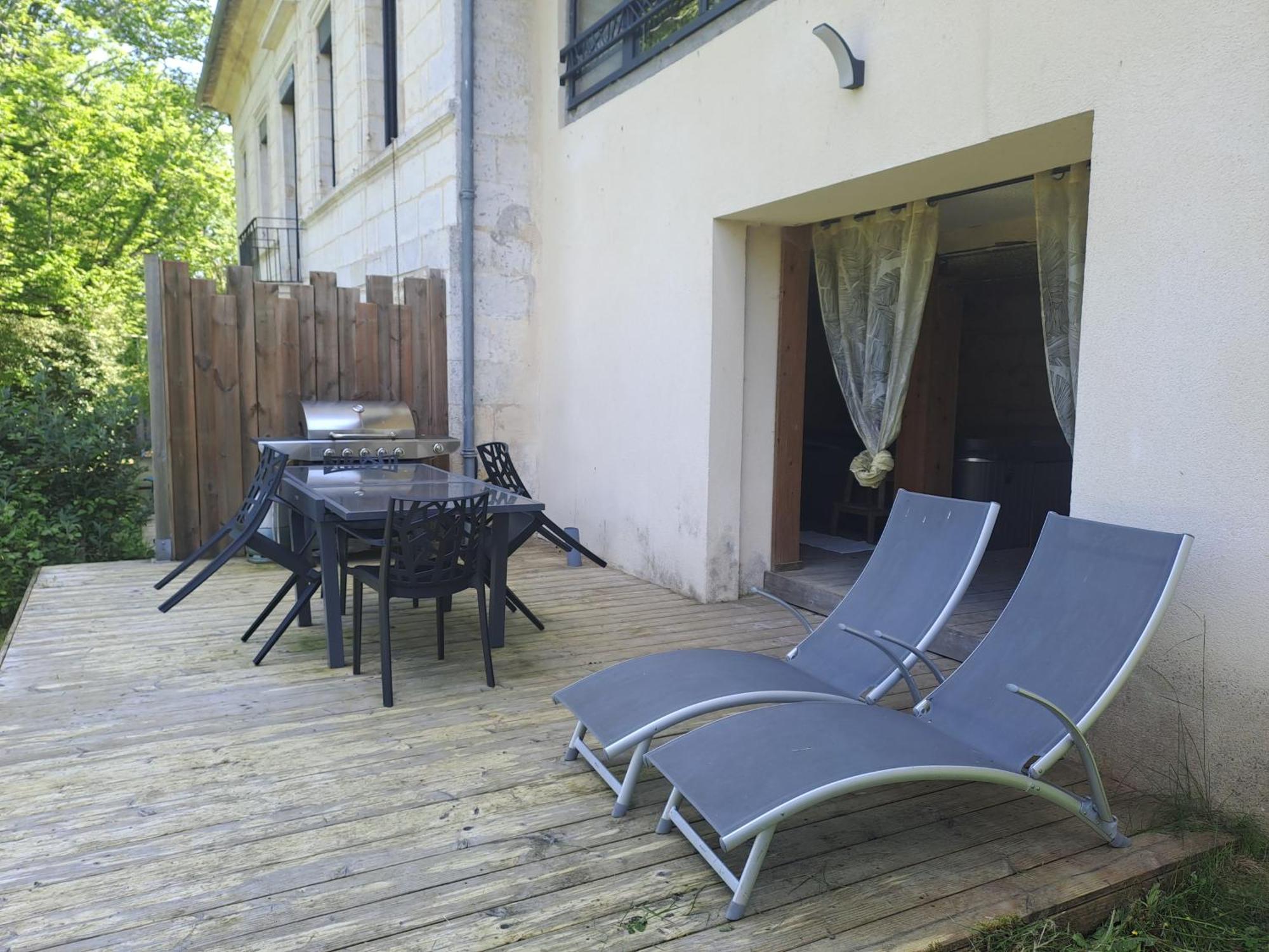 Domaine Ecoline Apartment Sadirac Room photo